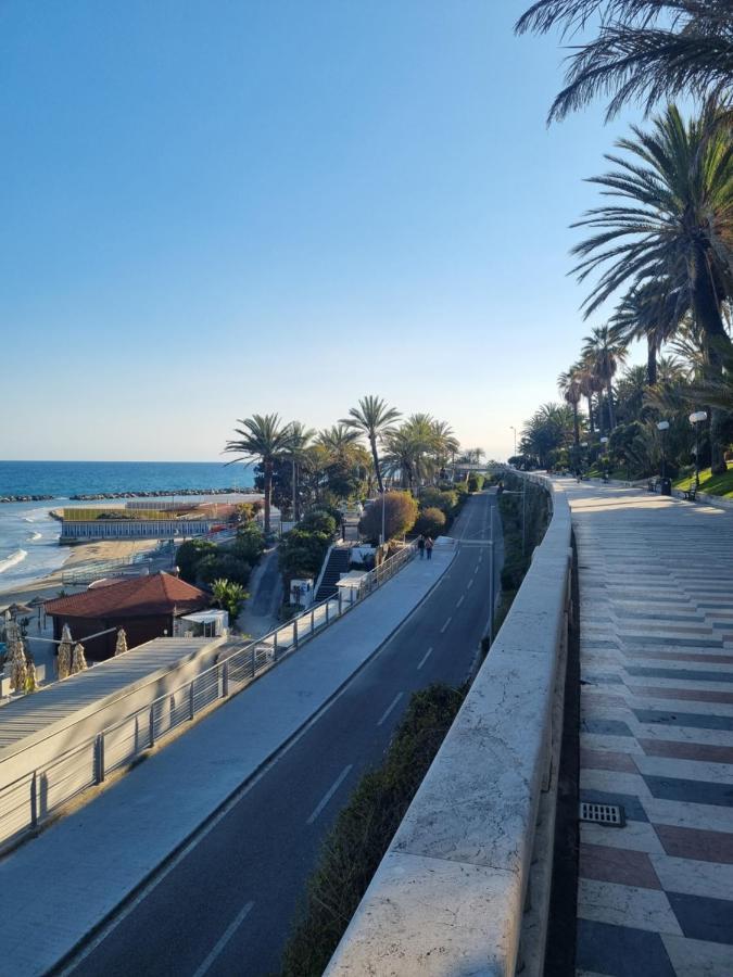 Eurosanremo Apartments Exterior foto